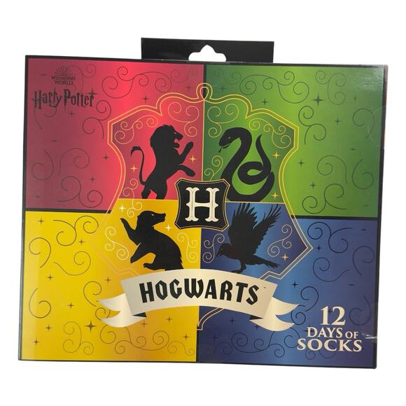 Hogwarts 12 Days of Socks Magical Wizarding Socks, 4 Pairs Crew, 8 Pair Low Cut - Picture 2 of 16